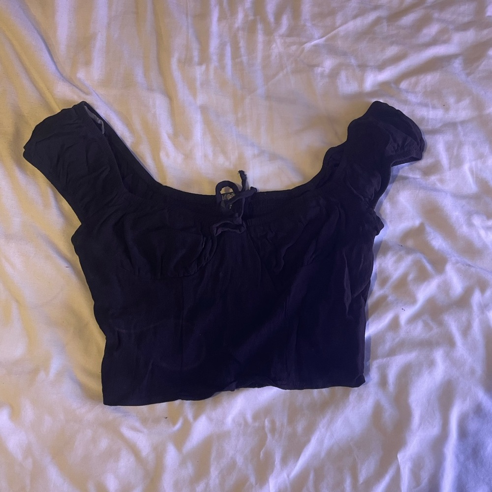 Puff sleeve bustier crop top!